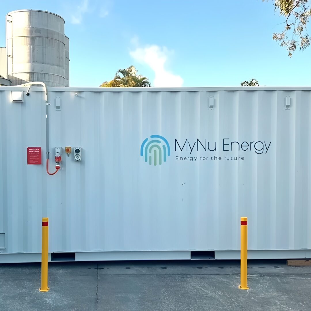 Energy storage container with logo